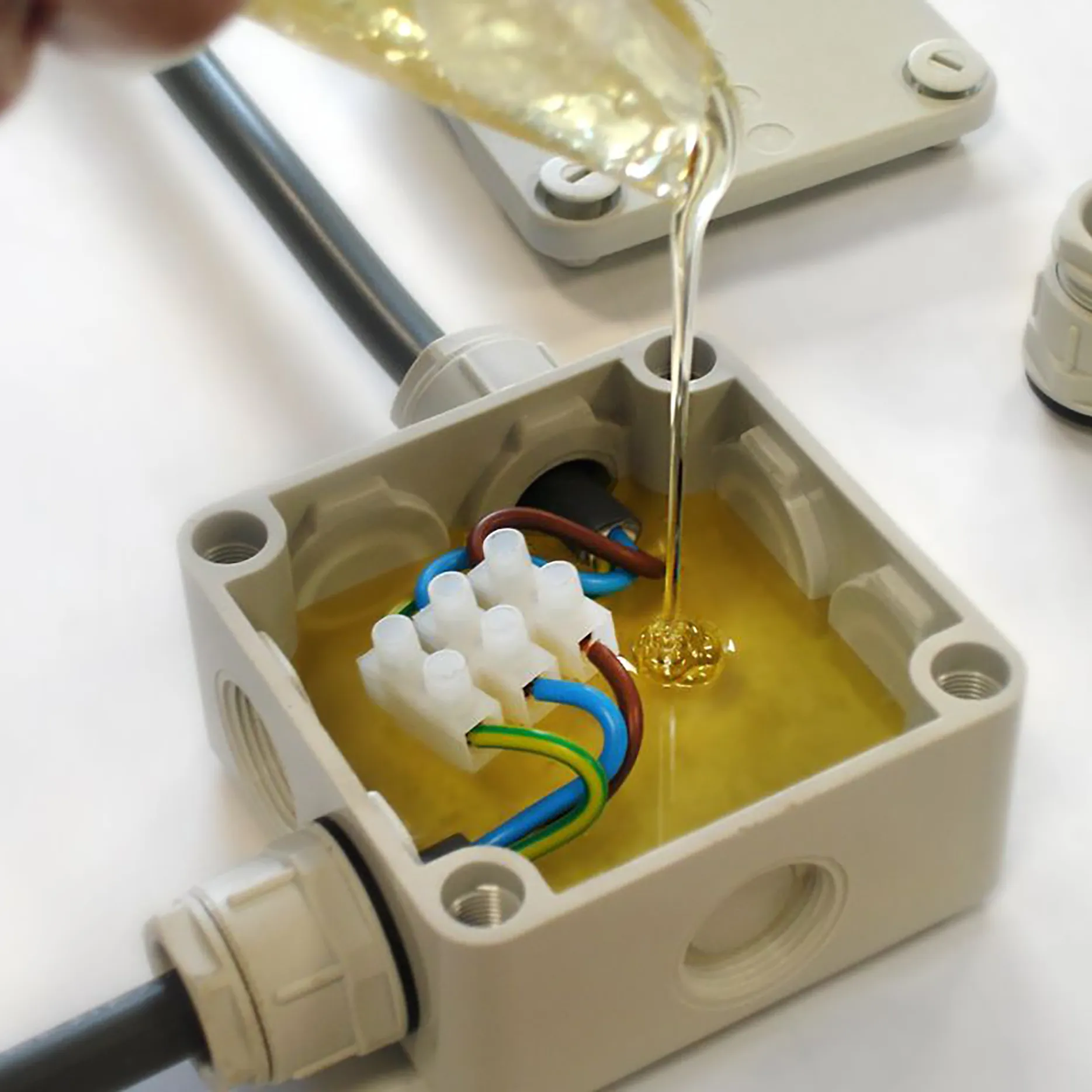 junction box cable joint for low voltage cables