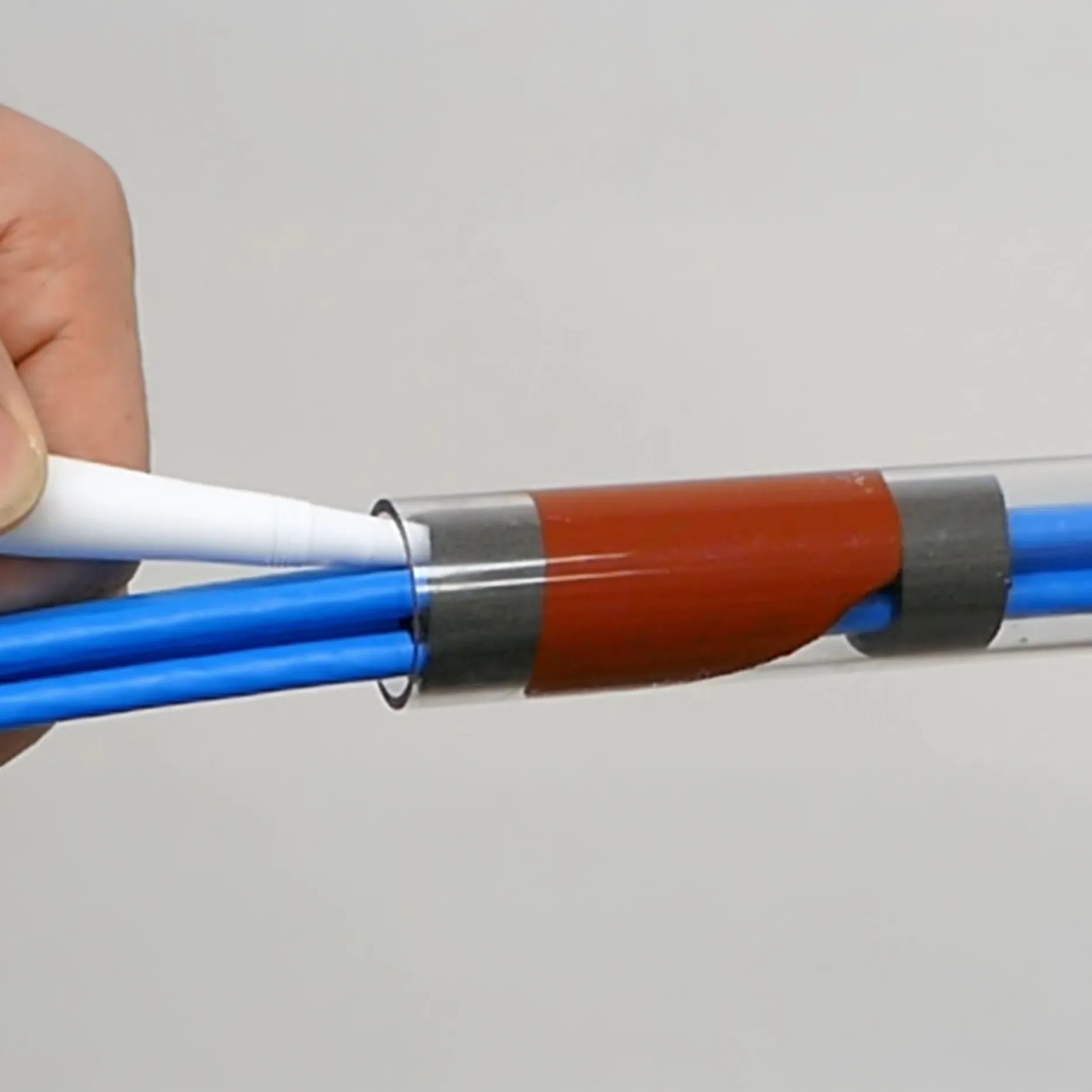 filoseal tpg installing duct seal.webp 