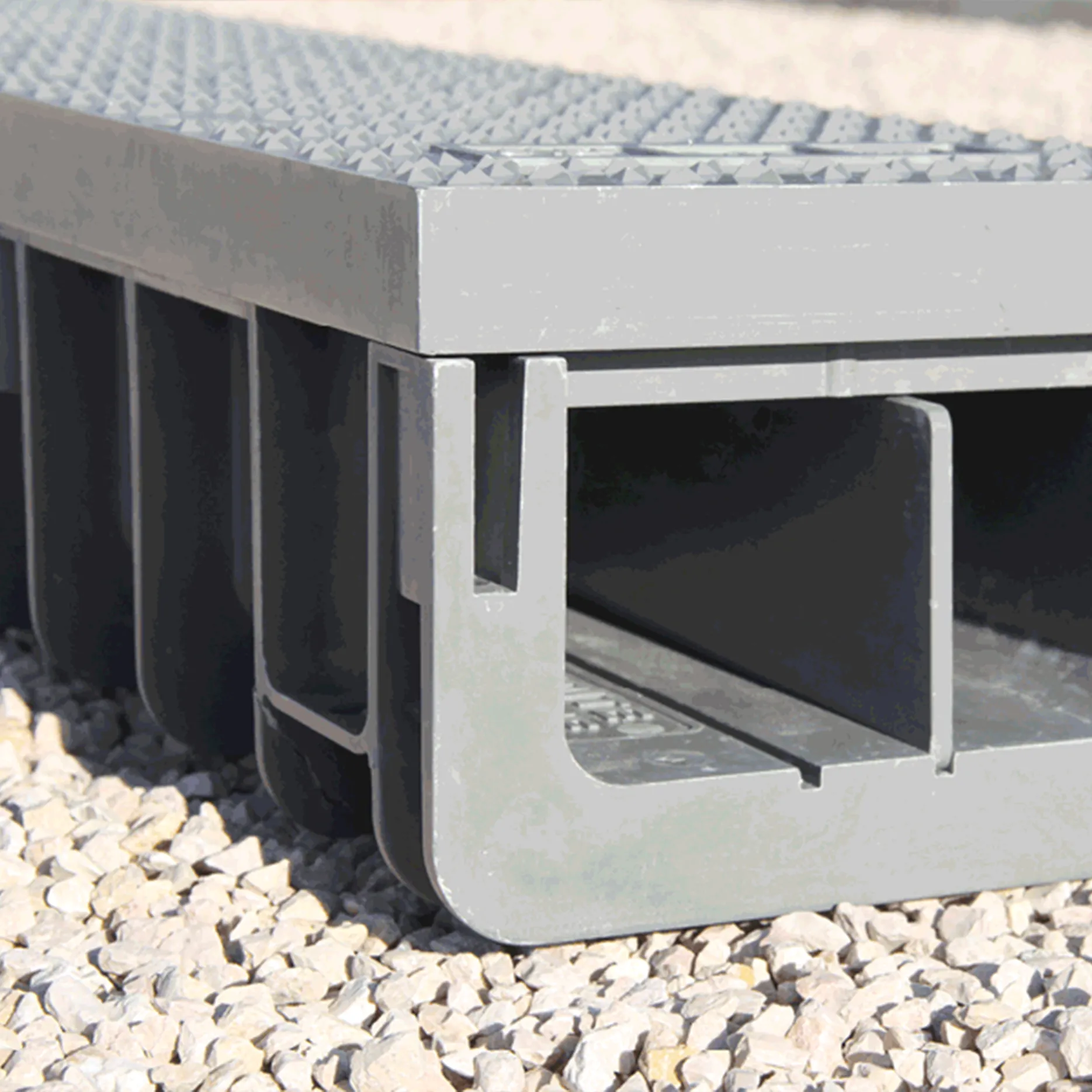 mmtrough grp-Formsystem Nahaufnahme