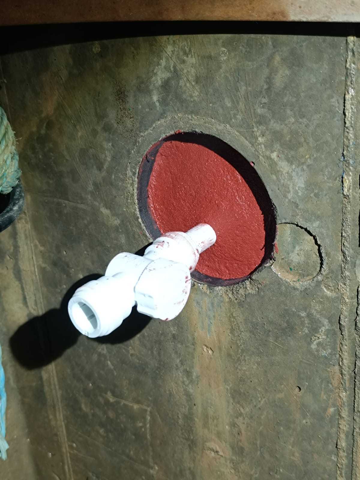 Close up drain water blocking solution